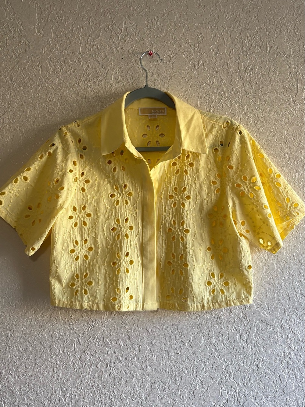 Michael Kors Yellow Eyelet Cotton Crop Shirt - Picture 4 of 8